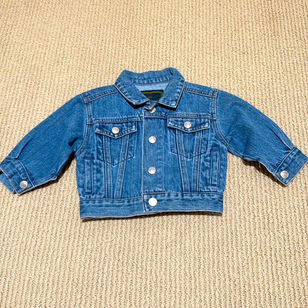 Baby GAP Classic Denim Jean Jacket. Sz 6-12 months. 100% Cotton. Great condition